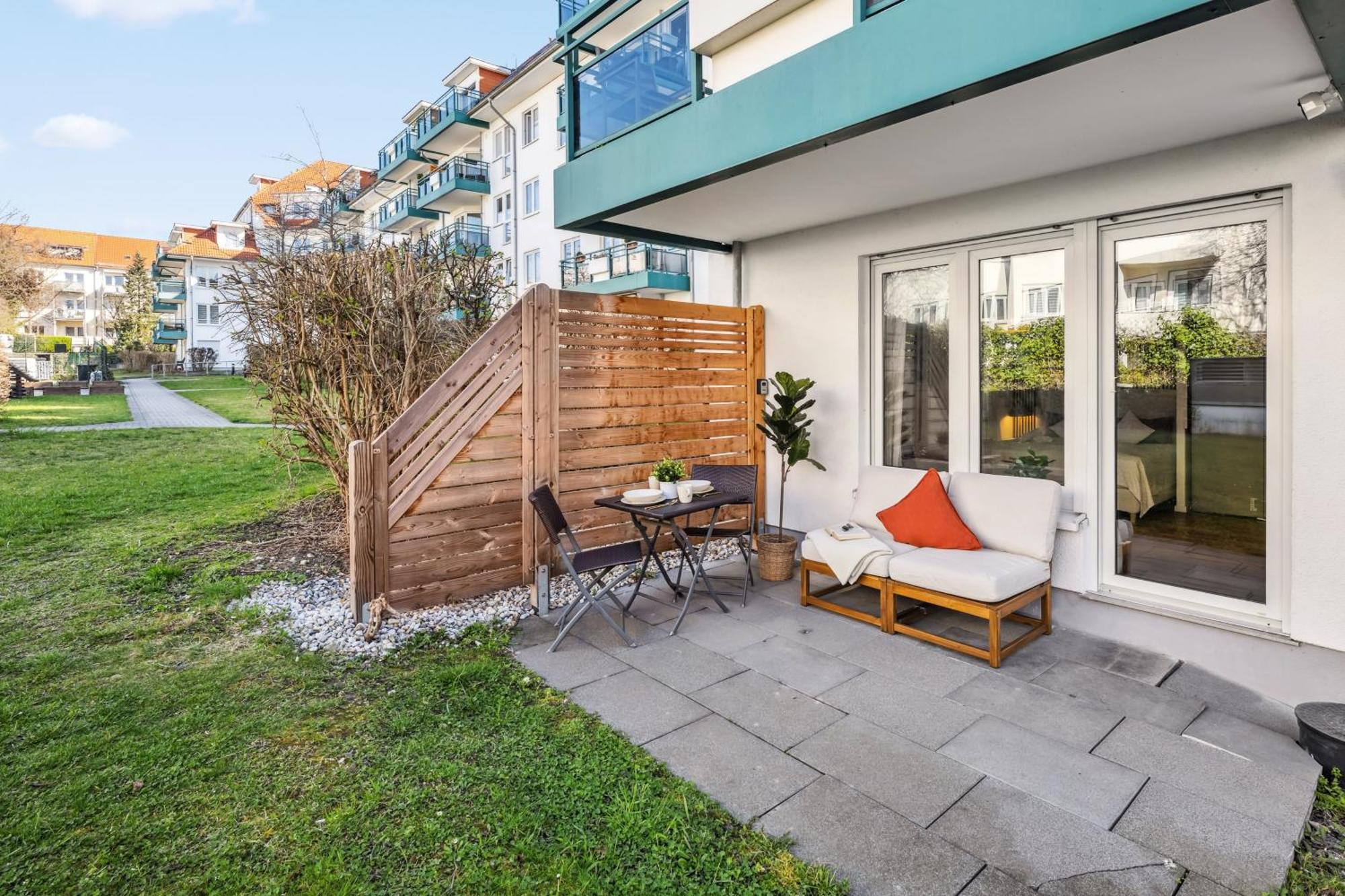 Traber Apartments Studio Kaffee Terrasse & Parken Leipzig Exteriör bild